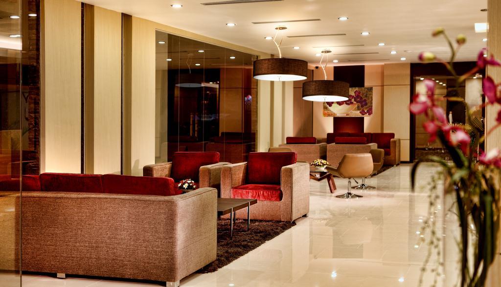 Orchardz Hotel Ayani Pontianak Ngoại thất bức ảnh